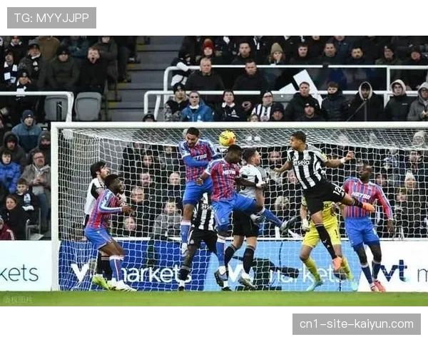 水晶宫亚当·沃顿预期助攻4.94次 年轻中场展现组织才华